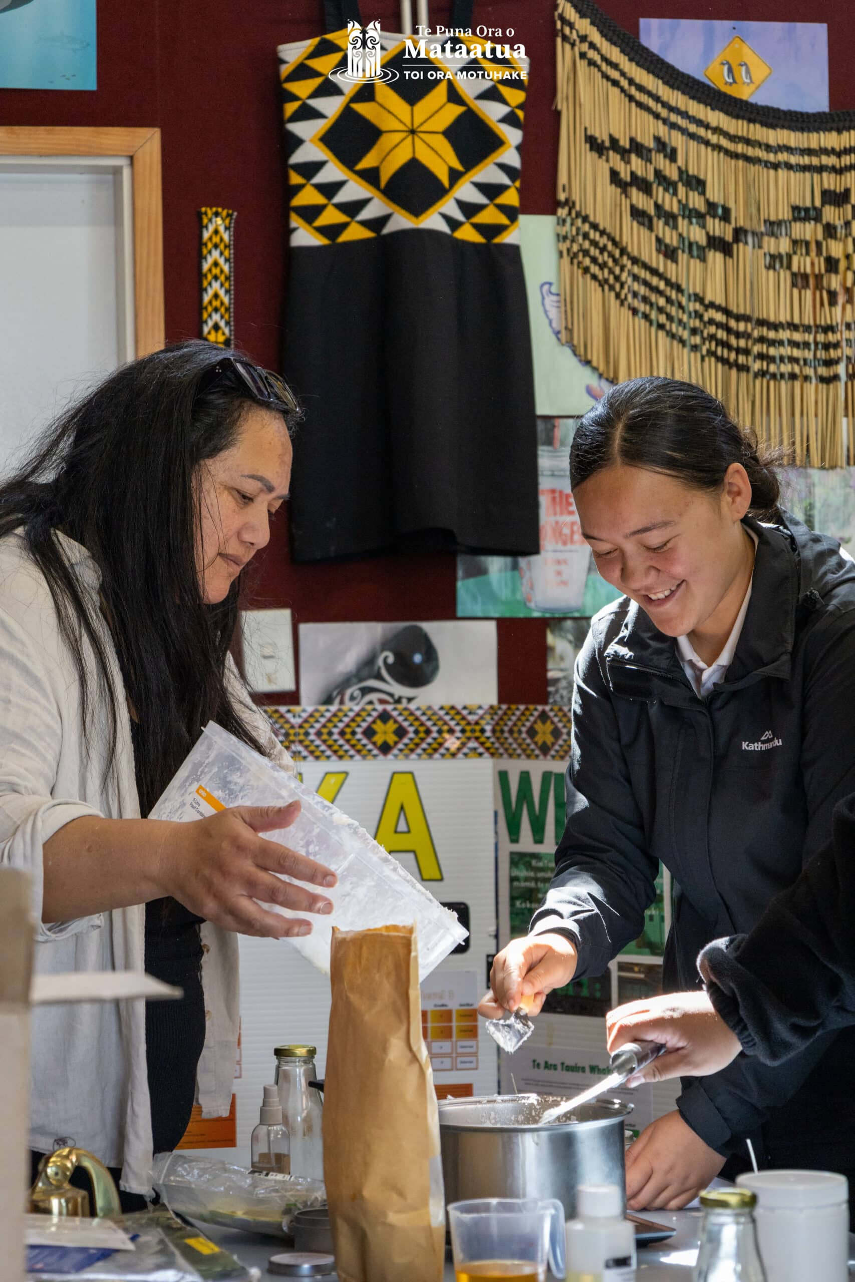 Rongoā a Nuku teaching rongoā to Whakatāne High School tauira